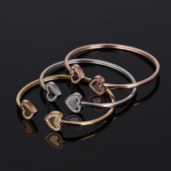 NEW Michael Kors Heart Pave Crystal Gold Bracelet - Picture 4 of 11